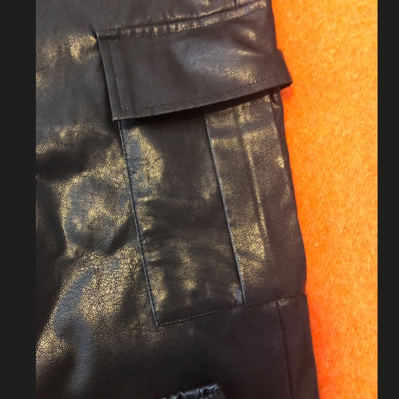 Only black faux leather high rise cargo joggers NWT - Picture 3 of 8